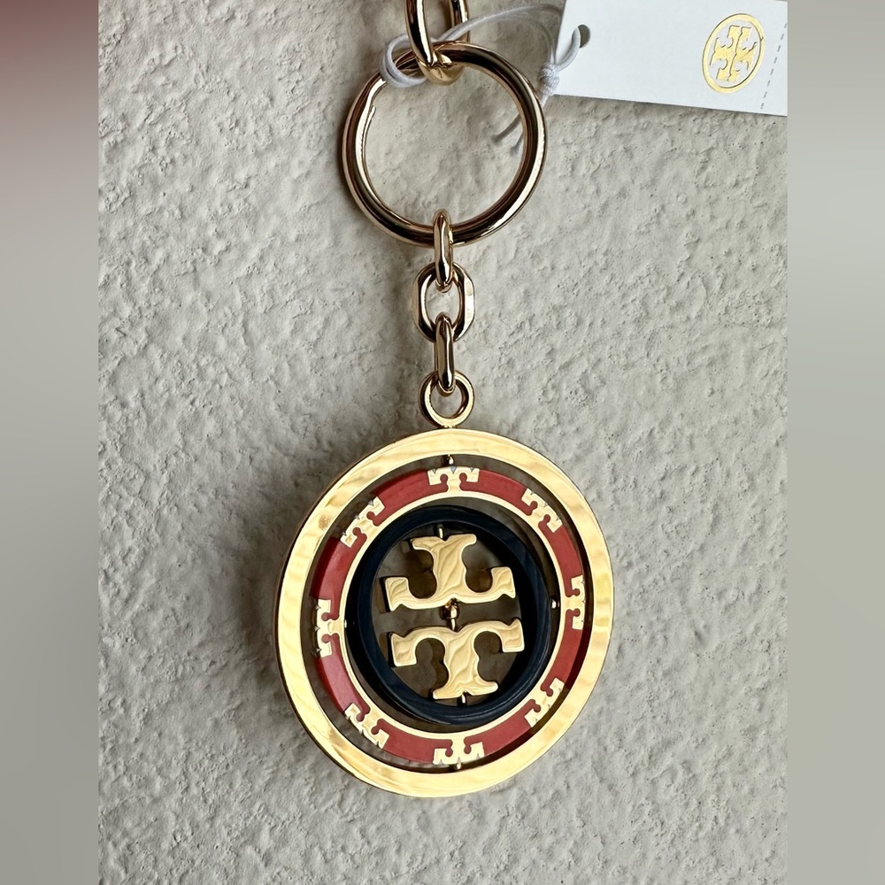 NWT Tory Burch T-stripe rotating key fob